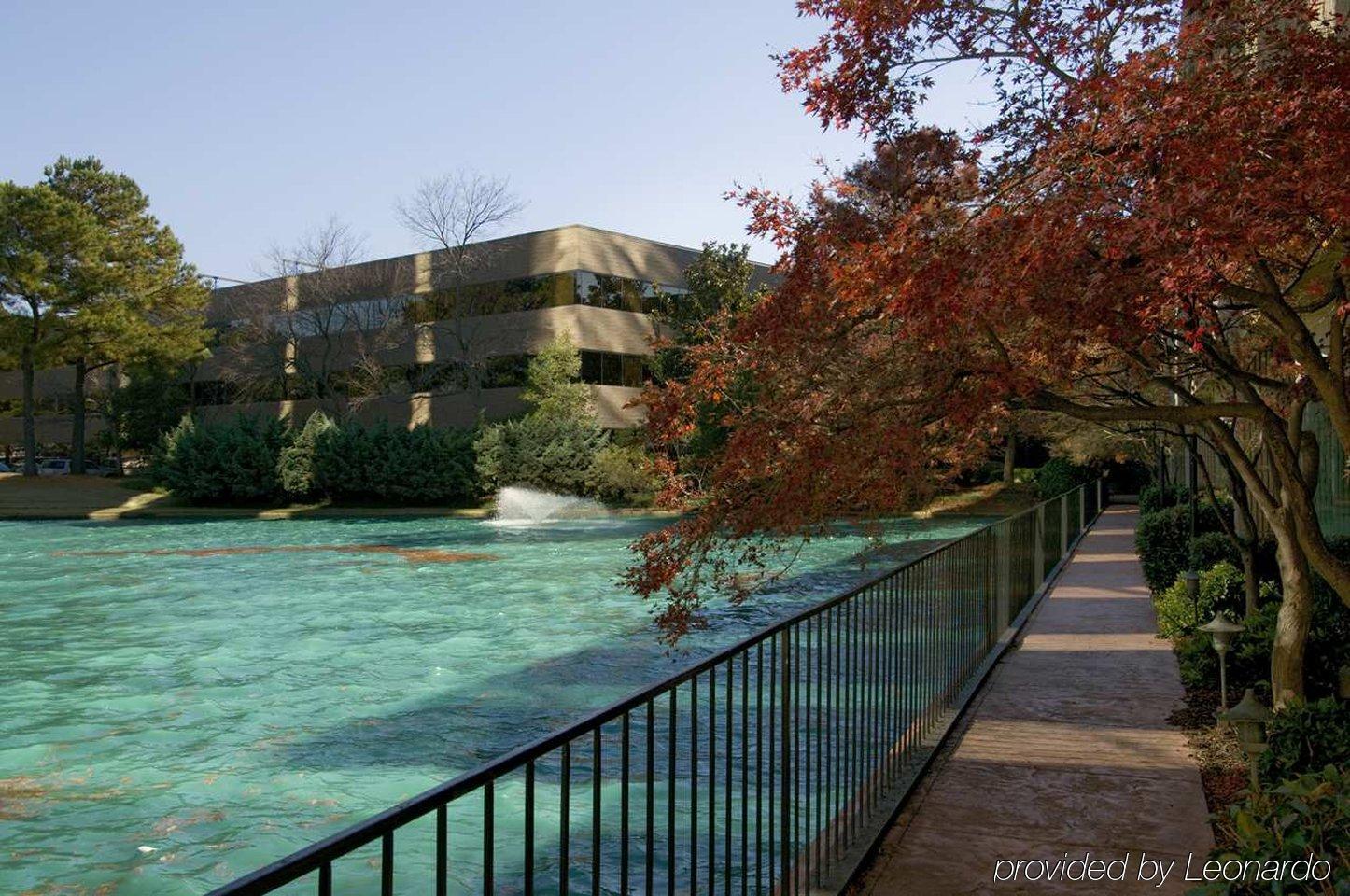 Hilton Memphis Hotel Exterior photo